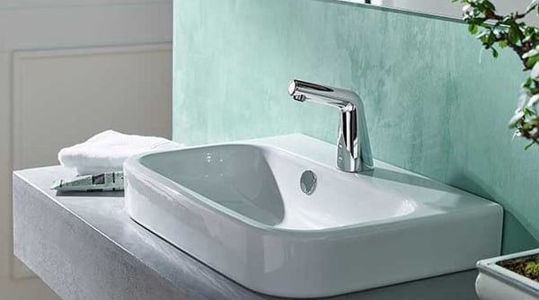 Touchless faucets automatically turn of the water, when it is no longer needed.