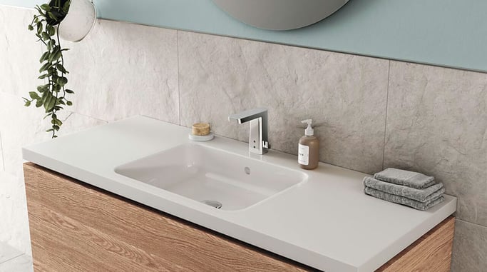 STELA_touchless-faucet_integrated-sink_860x480