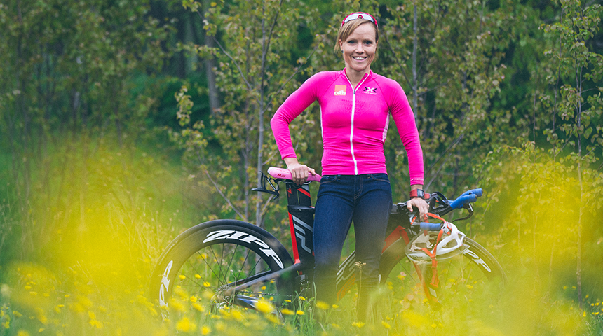 Oras yhteistyöhön triathlonisti Kaisa Salin kanssa