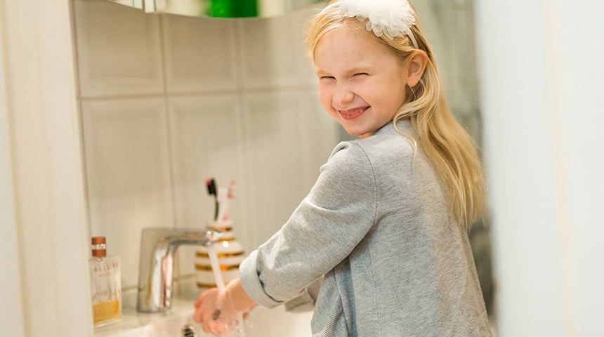 Vår Oras familj med beröringsfria blandare hemma – del 2