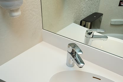 Toilet_faucet_420x280