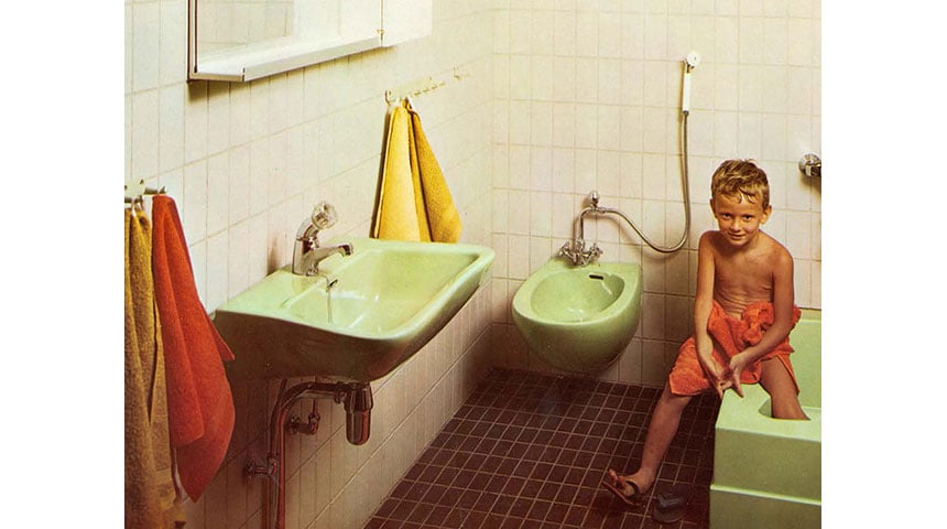I Finland ble den lille hånddusjen raskt noe alle ønsket seg på badet i 1971.